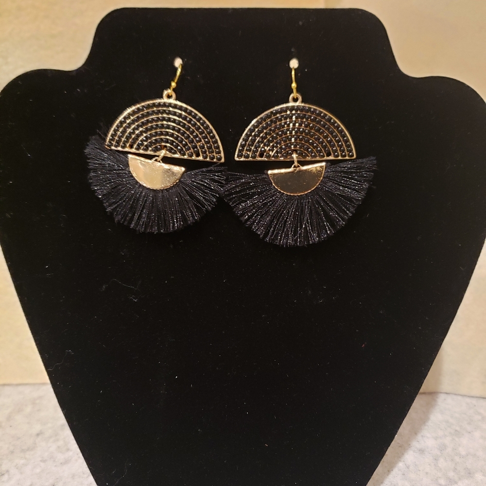 Black and gold tone earrings
